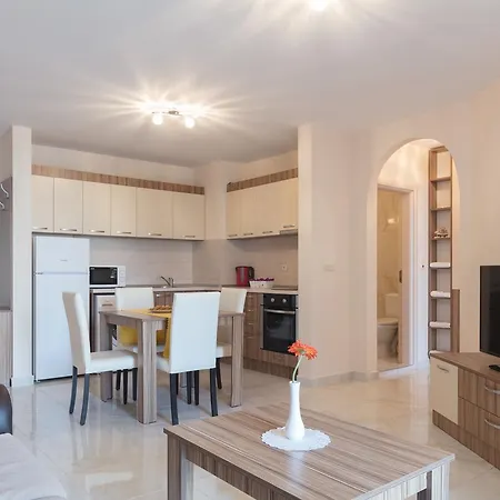★luxurious 1 Bdr In All New Artur * Sveti Vlas